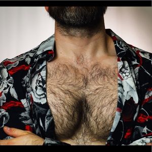 H&M Pre owned snake/floral shirt Sz L